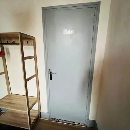 Appartement Des Artistes, 3 Min A Pied Gare Et Centre *