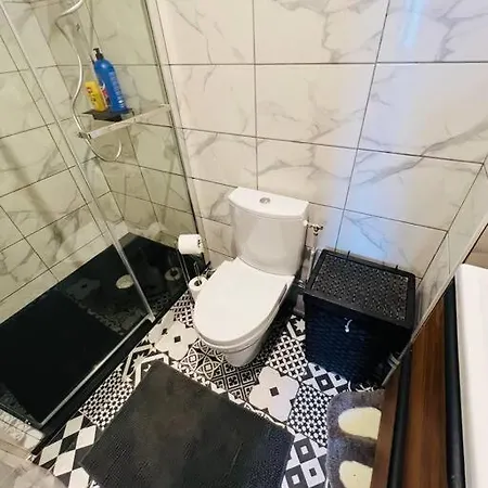 Appartement Des Artistes, 3 Min A Pied Gare Et Centre