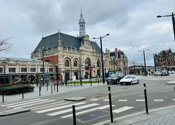 Appartement Des Artistes, 3 Min à Pied Gare Et Centre