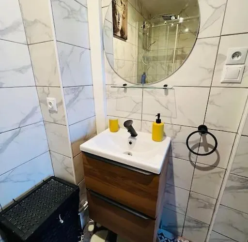 Des Artistes, 3 Min à Pied Gare Et Centre * Valenciennes