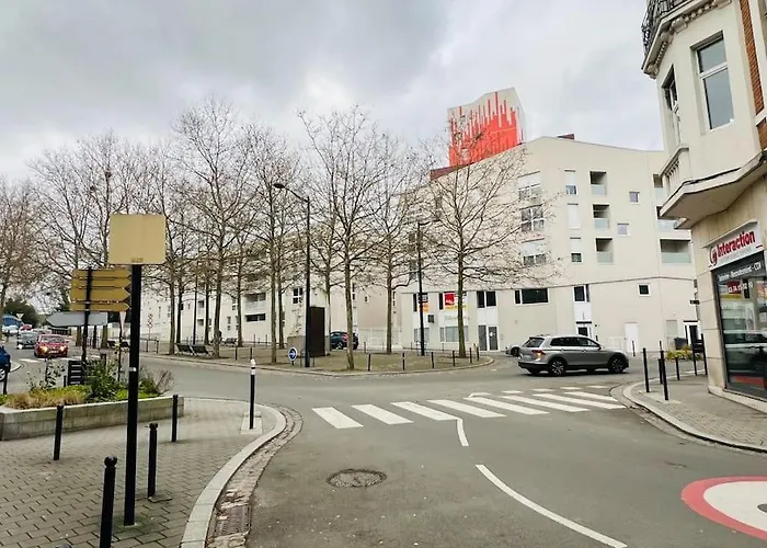 Appartement Des Artistes, 3 Min à Pied Gare Et Centre Valenciennes